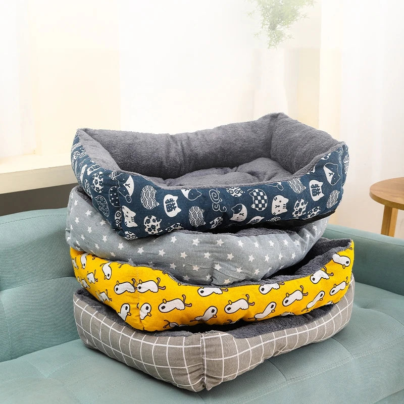 Cozy Plush Pet Bed Mat with PP Cotton Fill – Non-Slip, Machine Washable Fiber Mat for Dogs & Cats Ditzy Petunia