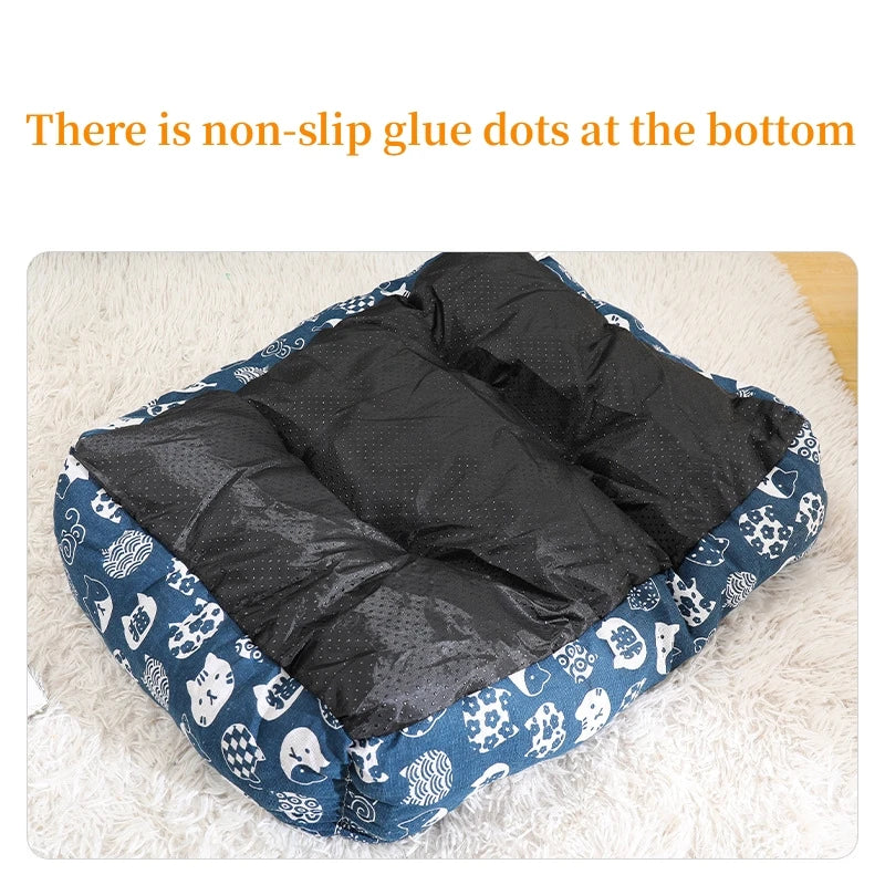 Cozy Plush Pet Bed Mat with PP Cotton Fill – Non-Slip, Machine Washable Fiber Mat for Dogs & Cats Ditzy Petunia