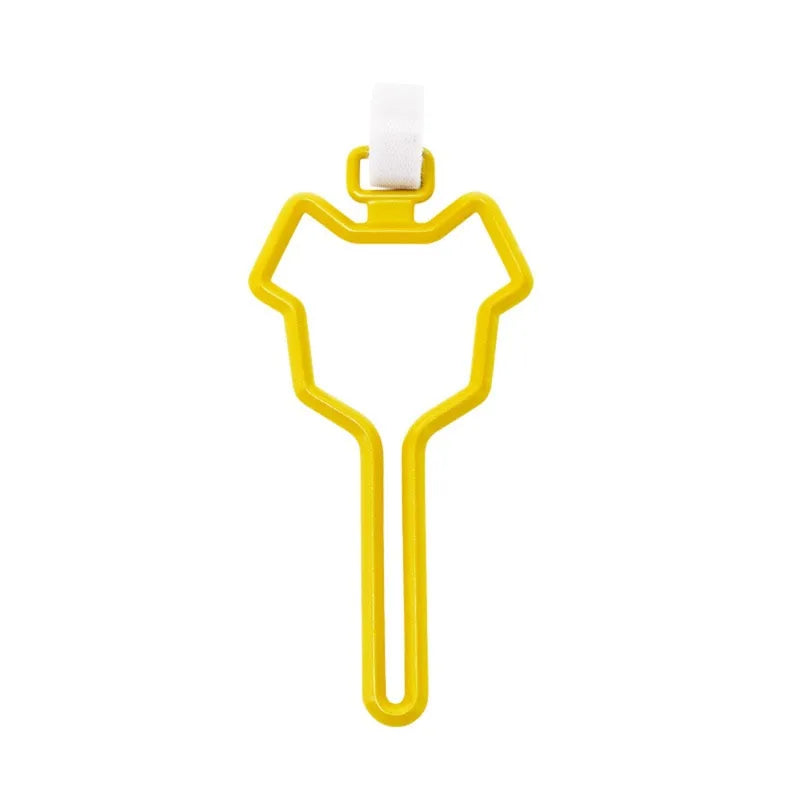 Hands-Free Dog Poop Bag Clip – Lightweight, Durable & Easy to Use