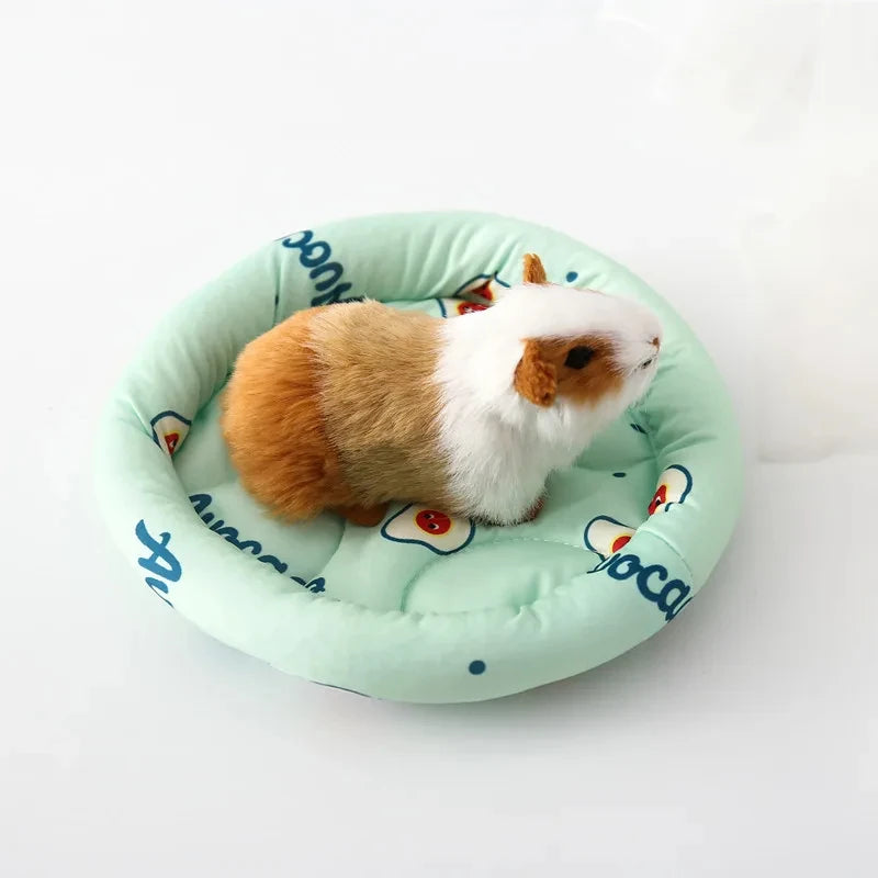 Hamster Nest | Small Pet Mat for Hamsters, Chinchillas, Guinea Pigs & More