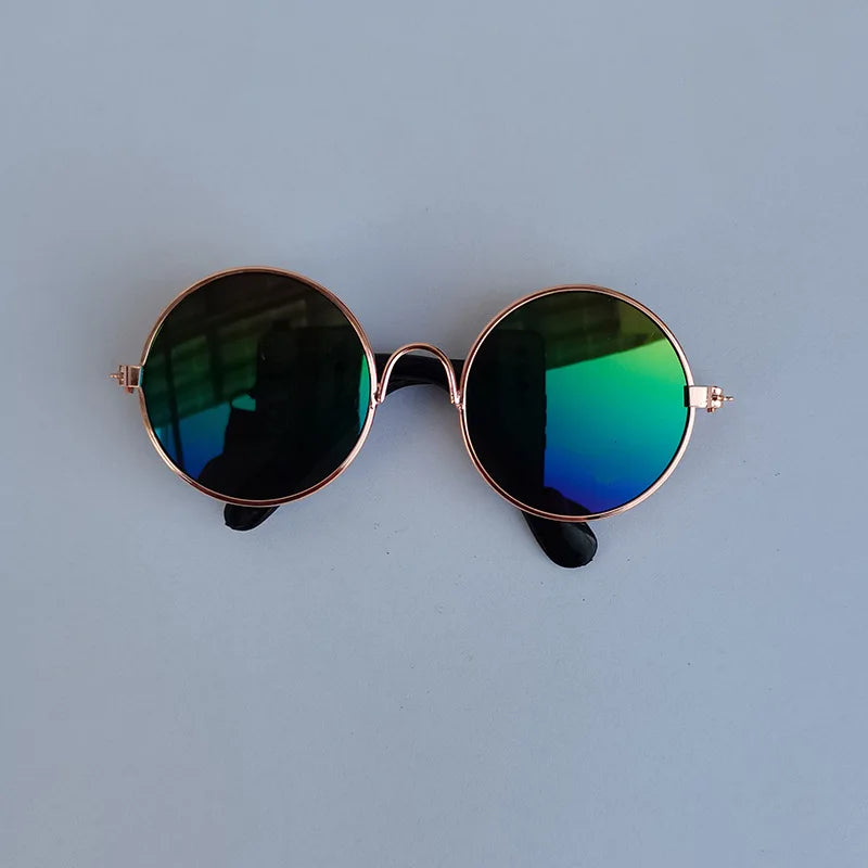 😎 Stylish Pet Sunglasses – For Cats & Small Dogs