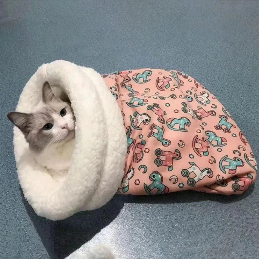 Sleeping Bag-Style Cat Nest | Cozy Plush Bed with Lamb Wool for Cats