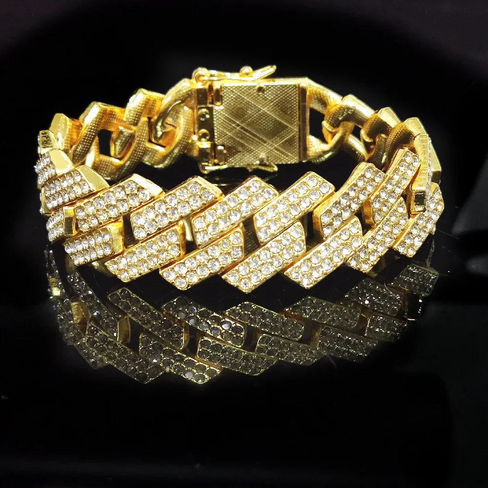 Luxury Cuban Chain Dog Collar with Rhinestones – 20mm Metal Bling Collar for Medium & Large Dogs