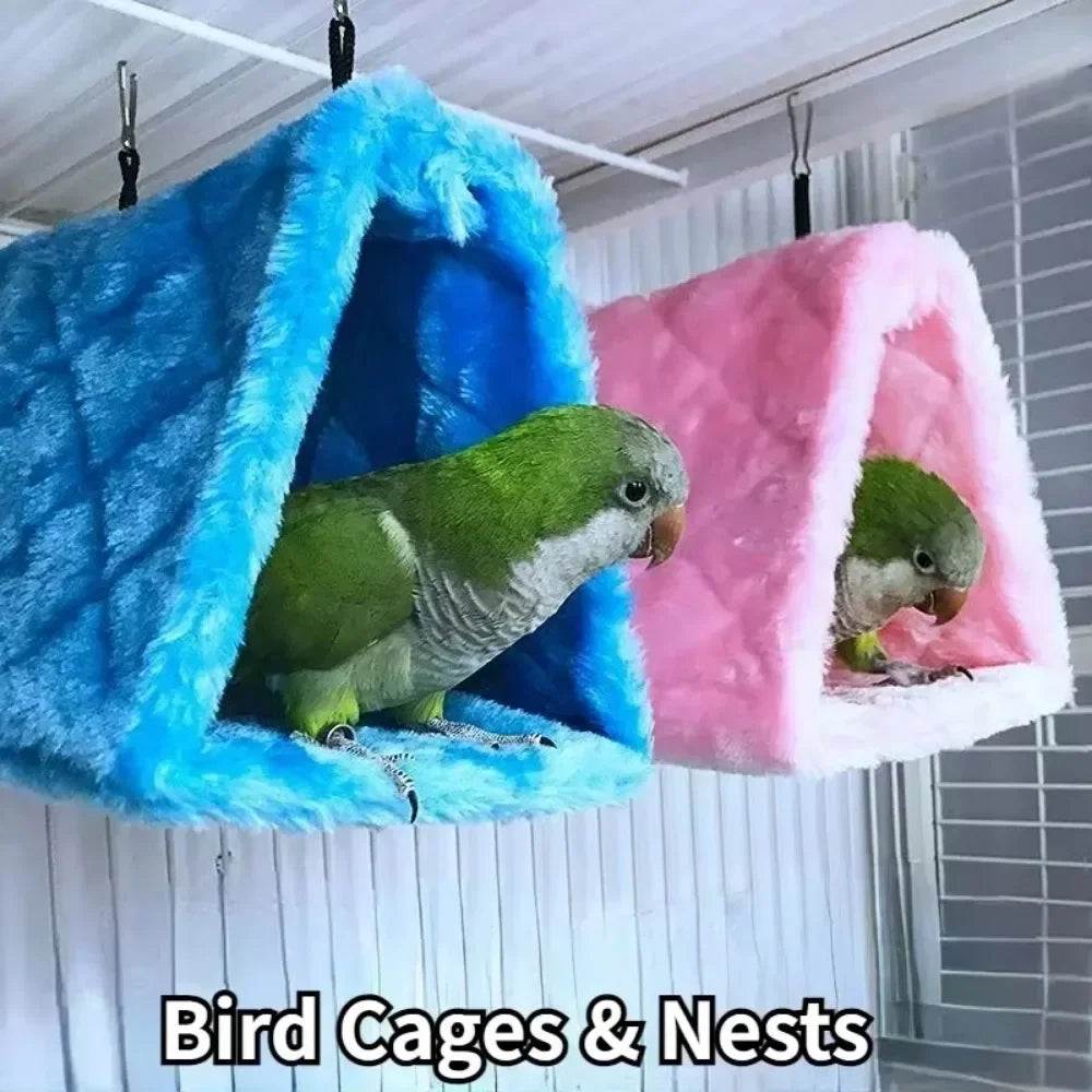 Cozy Bird Hammock Hut – Plush Warm Triangular Nest for Parrots & Small Birds