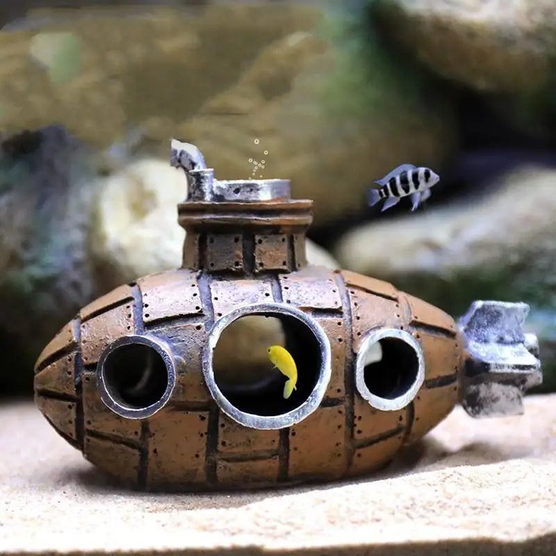 Resin Submarine Aquarium Ornament – Decorative Tank Decoration