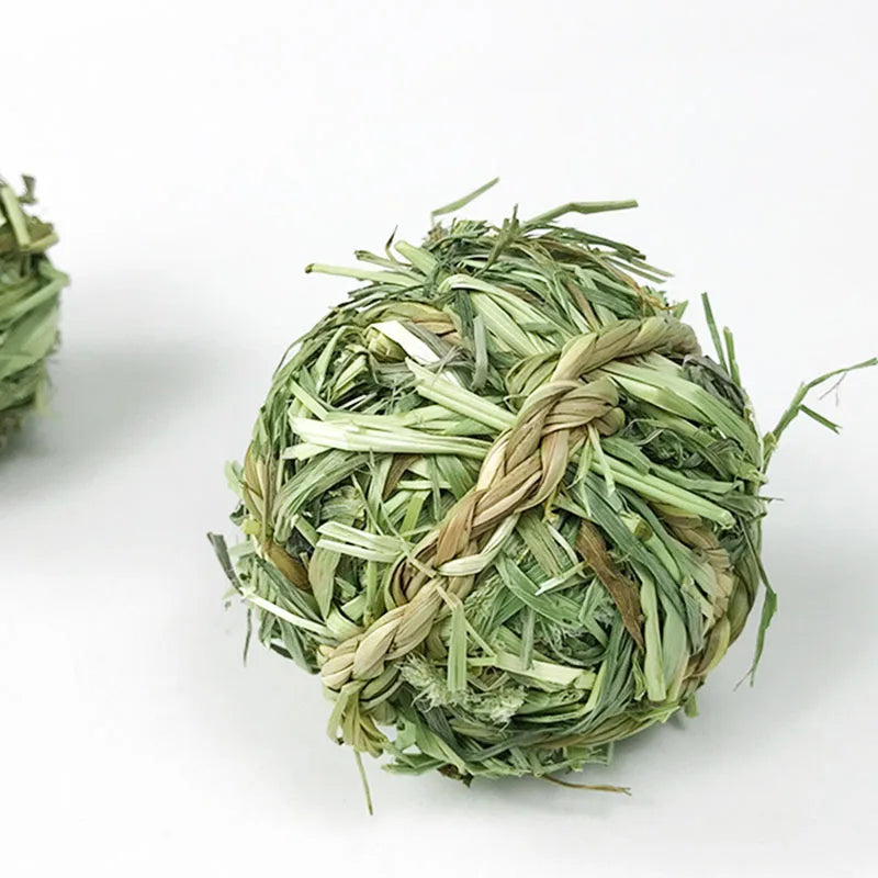 7CM Natural Grass Chewing Ball – Dental Health Toy for Cats, Rabbits & Small Pets