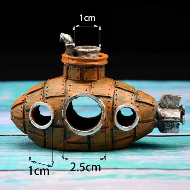 Resin Submarine Aquarium Ornament – Decorative Tank Decoration