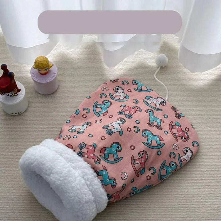 Sleeping Bag-Style Cat Nest | Cozy Plush Bed with Lamb Wool for Cats - Ditzy Petunia