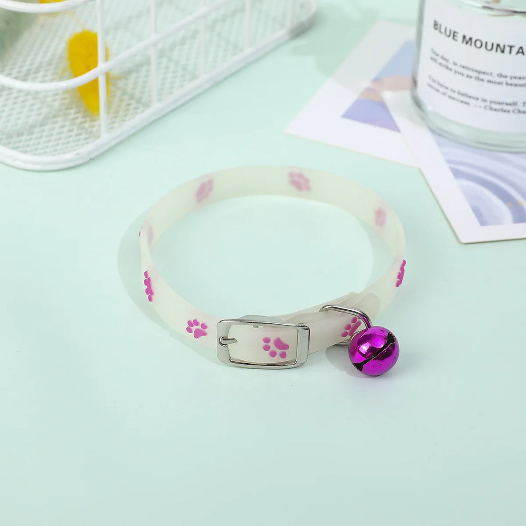 Reflective &amp; Luminous Silicone Cat Collar with Bell – Anti-Loss Fluorescent Cat Accessories - Ditzy Petunia