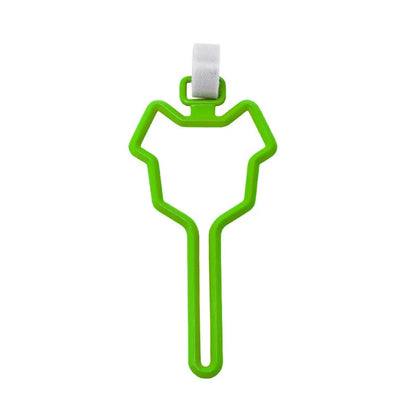 Hands-Free Dog Poop Bag Clip – Lightweight, Durable & Easy to Use