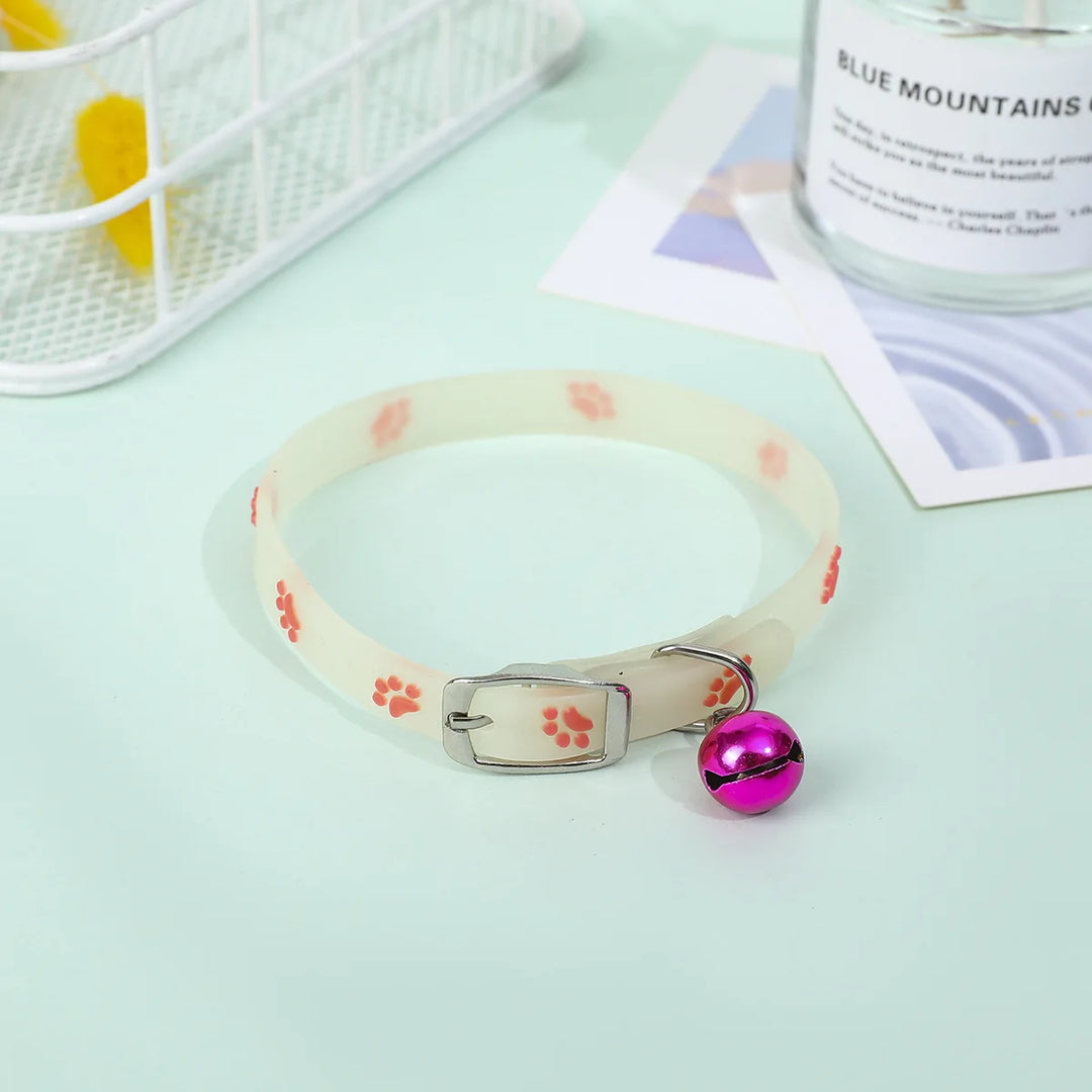 Reflective &amp; Luminous Silicone Cat Collar with Bell – Anti-Loss Fluorescent Cat Accessories - Ditzy Petunia