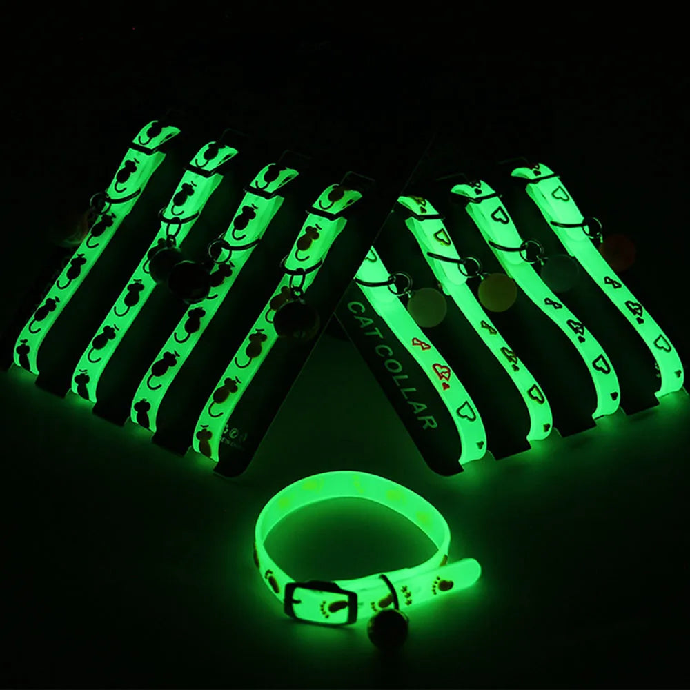 Reflective &amp; Luminous Silicone Cat Collar with Bell – Anti-Loss Fluorescent Cat Accessories - Ditzy Petunia