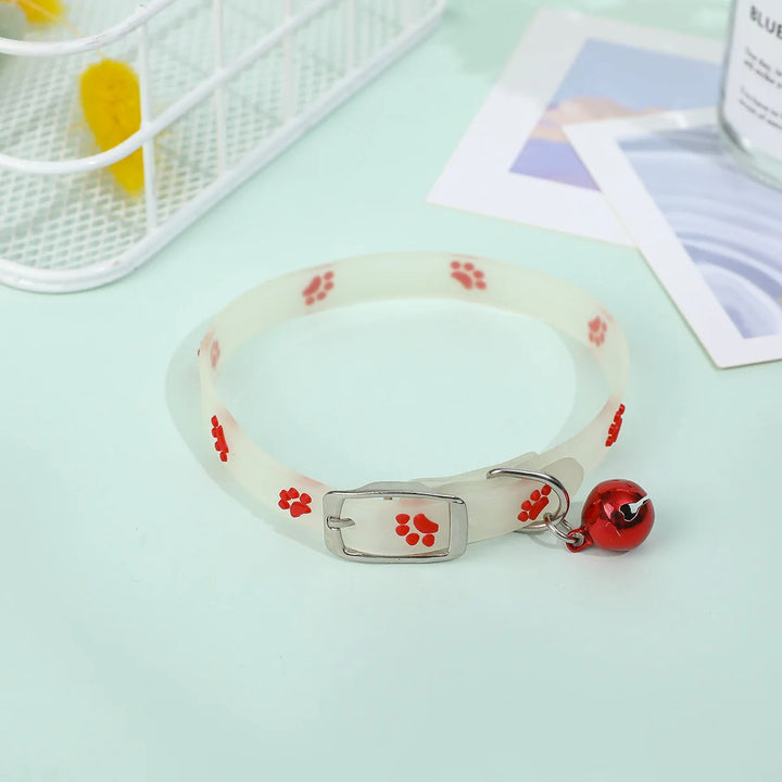 Reflective &amp; Luminous Silicone Cat Collar with Bell – Anti-Loss Fluorescent Cat Accessories - Ditzy Petunia