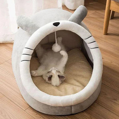 Cute Cat Bed with Animal Ears – Breathable & Comfortable