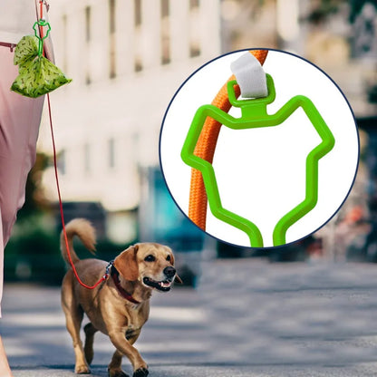 Hands-Free Dog Poop Bag Clip – Lightweight, Durable & Easy to Use