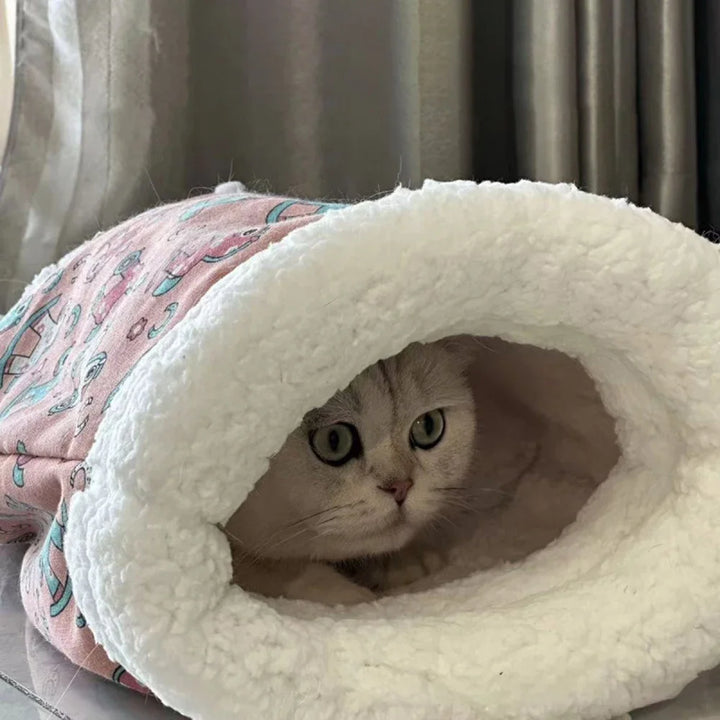 Sleeping Bag-Style Cat Nest | Cozy Plush Bed with Lamb Wool for Cats - Ditzy Petunia