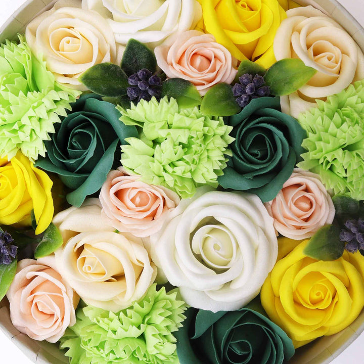 Round Box - Spring Celebrations - Yellow &amp; Greens - Ditzy Petunia
