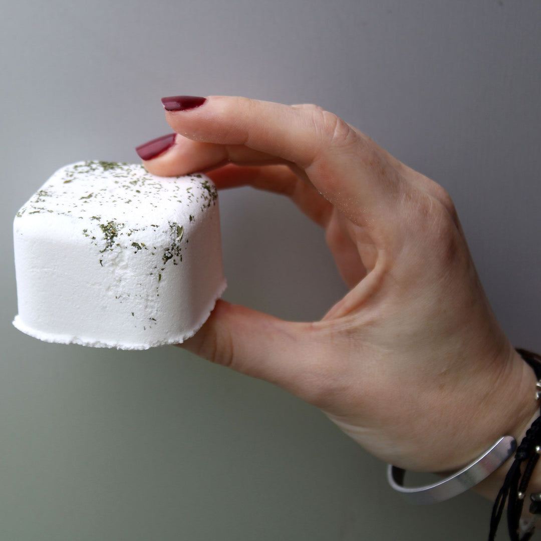 Aromatherapy Shower Steamer 80g - Kick Start - Ditzy Petunia