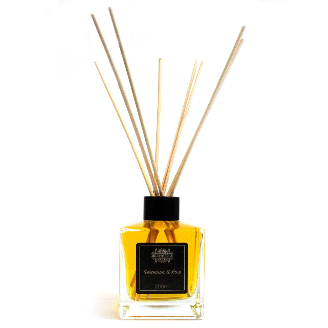 200ml Geranium &amp; Rose Essential Oil Reed Diffuser - Ditzy Petunia