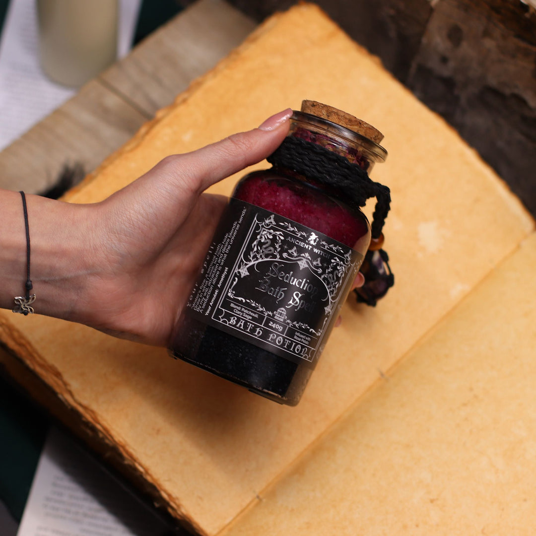 Ancient Witch Bath Spell Potion &amp; Amethyst Crystal Amulet - Seduction - Ditzy Petunia