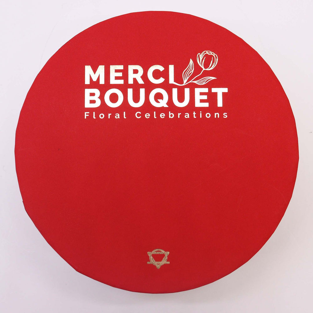 Round Box - Classic Red Roses - Ditzy Petunia